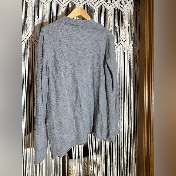 Market & Spruce Open Front Sweater - Picture 2 of 5